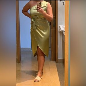 Ruched Asymmetrical One Shoulder Sleeveless Cocktail Midi Dress